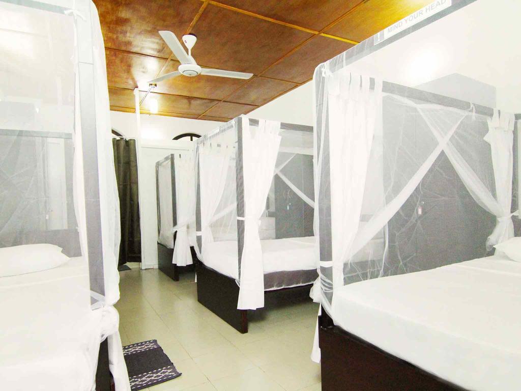 2In1 Kandy Hostel Exterior foto