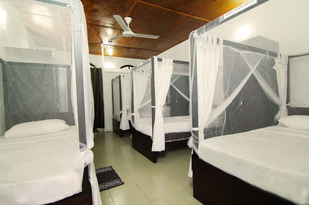 2In1 Kandy Hostel Exterior foto